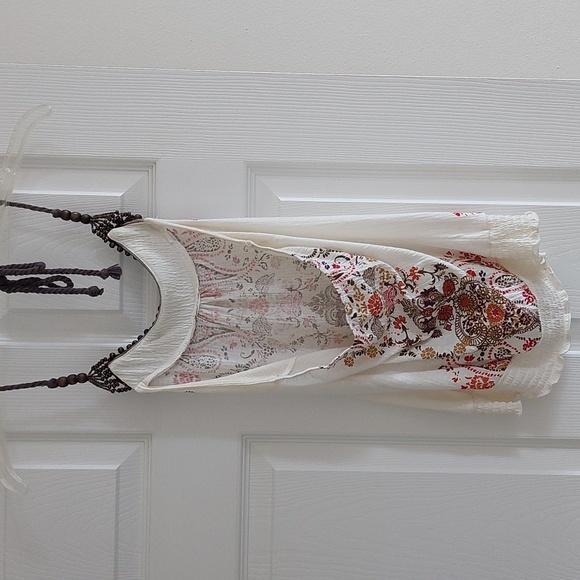 Set of 2 Halter Tops - Picture 3 of 7